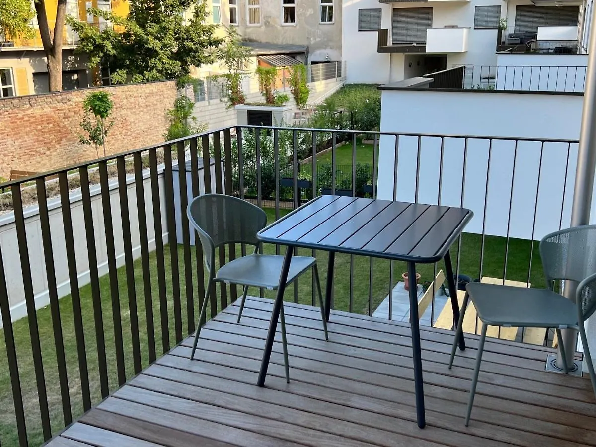 Terrace Flair Apartment Vienna